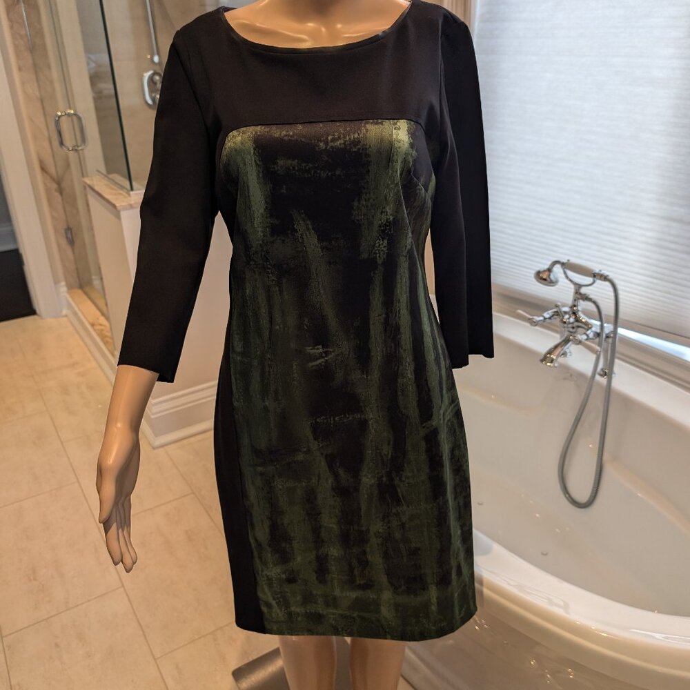 Elie Tahari Dress w/ Green Design Size 6